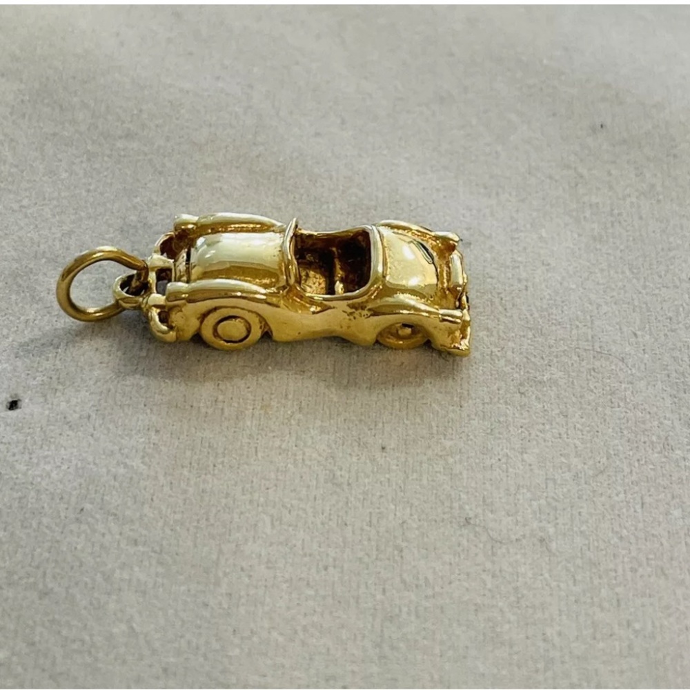 14K YELLOW GOLD 3D VINTAGE CLASSIC CAR CHARM / PENDANT